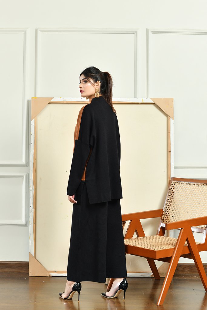 Feryal Contrast Two Piece Separates