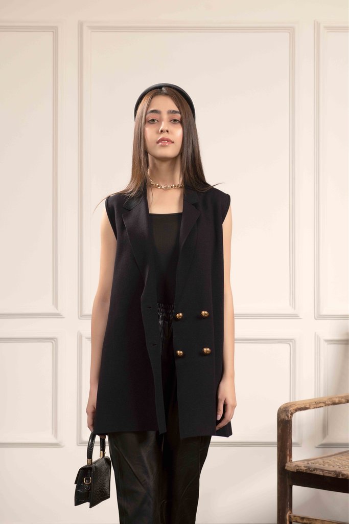 Hazal Sleeveless Coat Gold Button