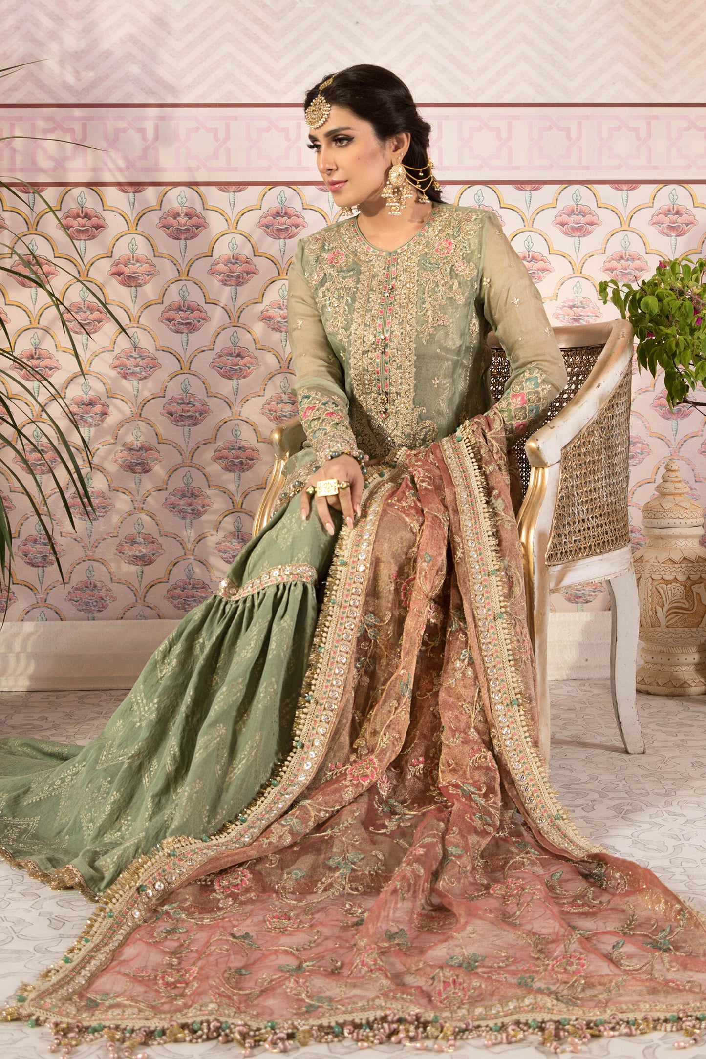 Pistachio Green and Salmon pink (BD-2205)