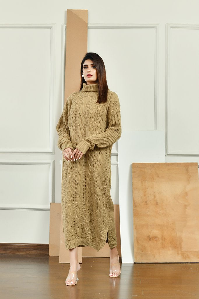 Rosy Thick cable knitted dress