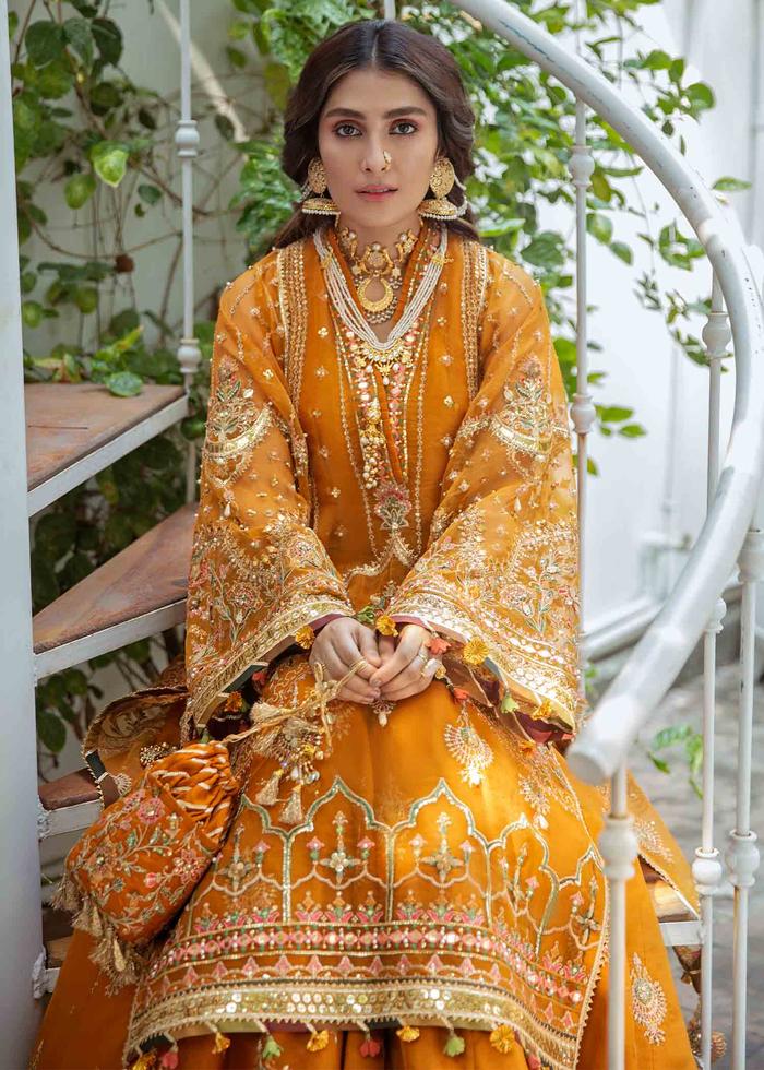 UNSTITCHED - MNR_HENNA_07