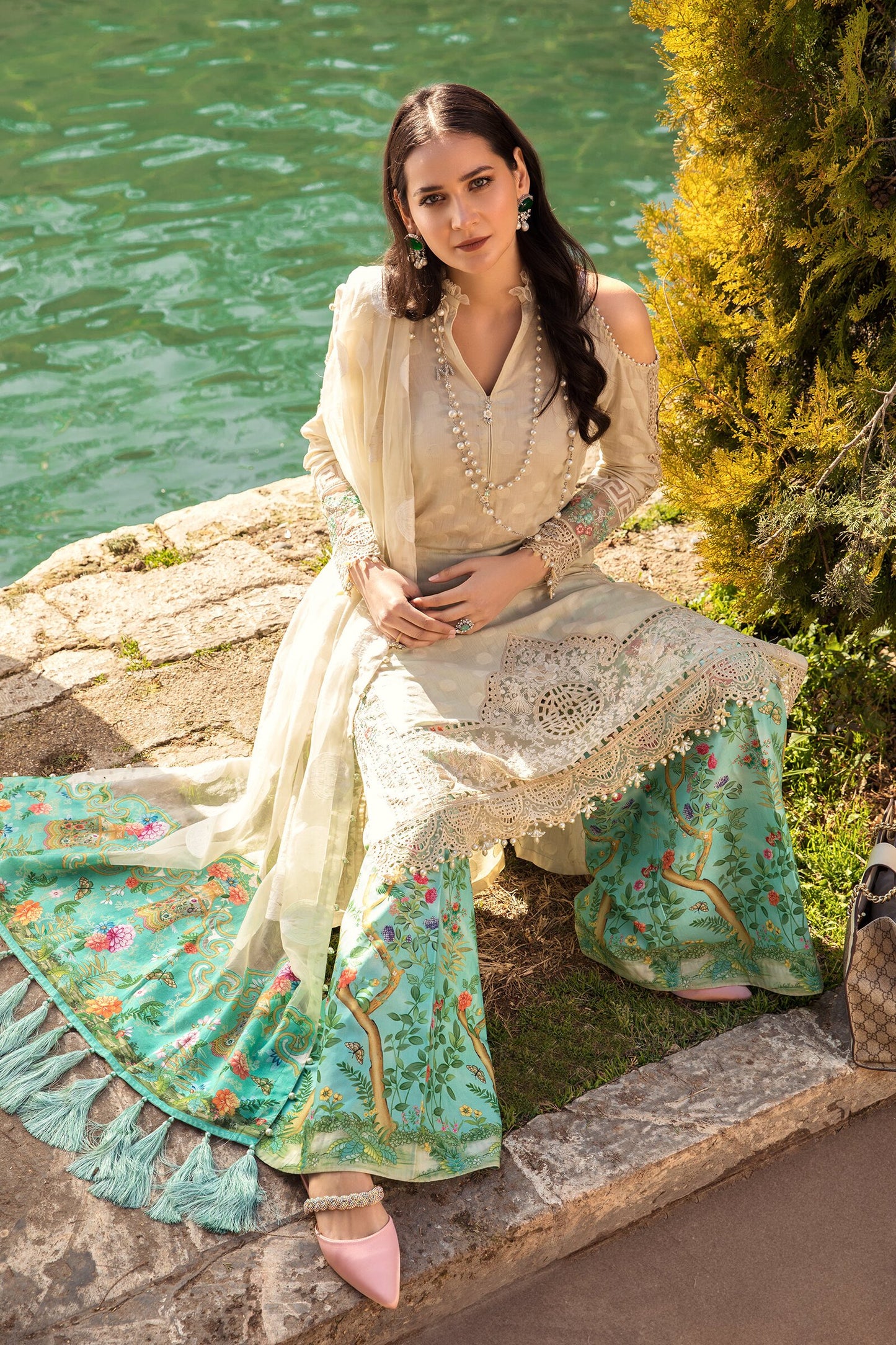 Unstitched Lawn D-2107-A