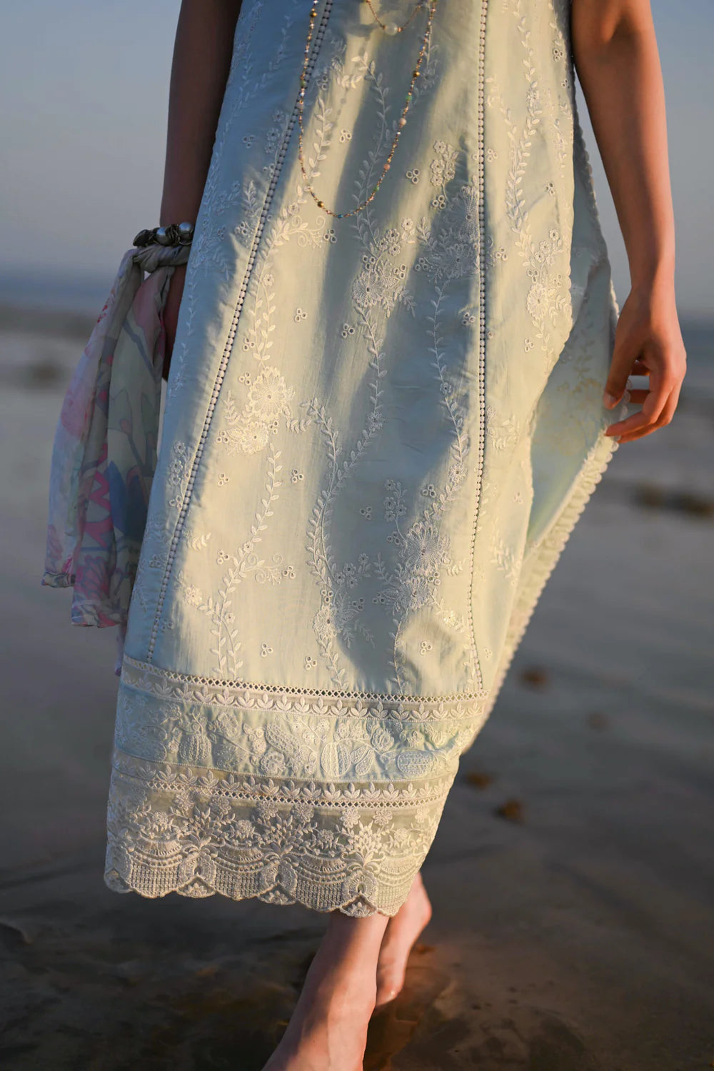 ZAINAB 1: BABY BLUE NEL-23602