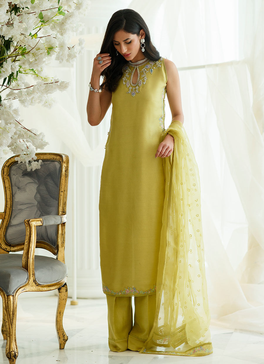 VERT SHIRT AND DUPATTA