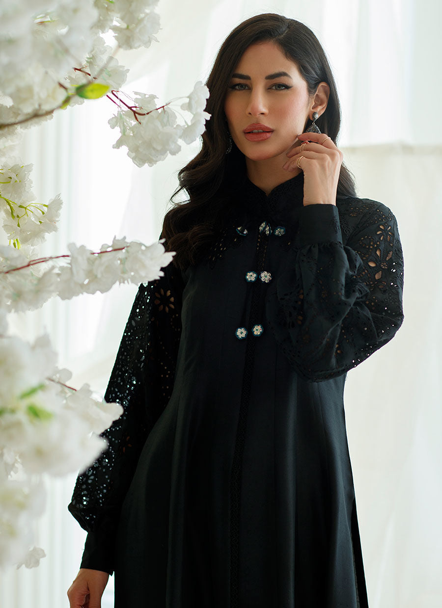 NOIR CUTWORK SHIRT