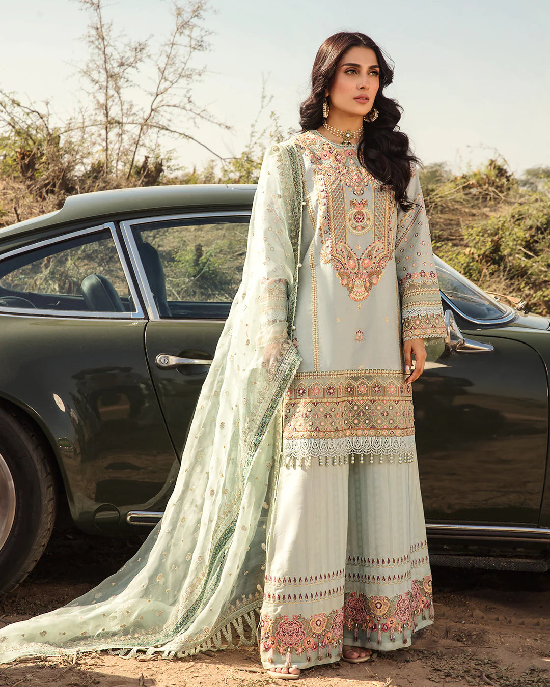Lyle Luxury Lawn '23 - Faiza Saqlain