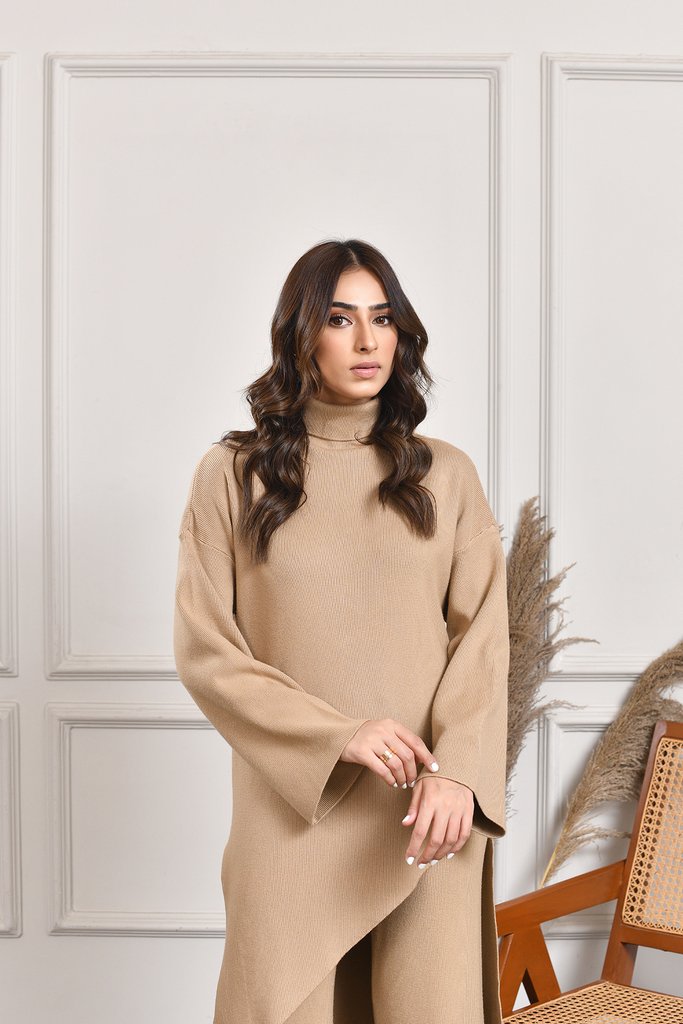 Asymmetrical Knitted Separates Camel