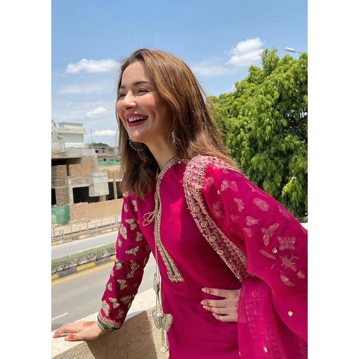 Hania Amir's Outfit
