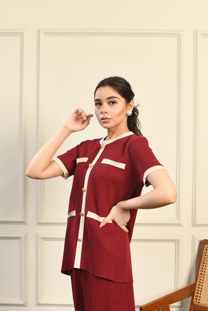 Ilana Contrast separates Maroon