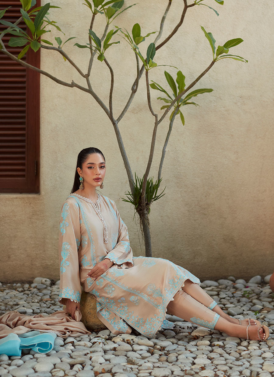 MINDI BEIGE SHIRT AND DUPATTA