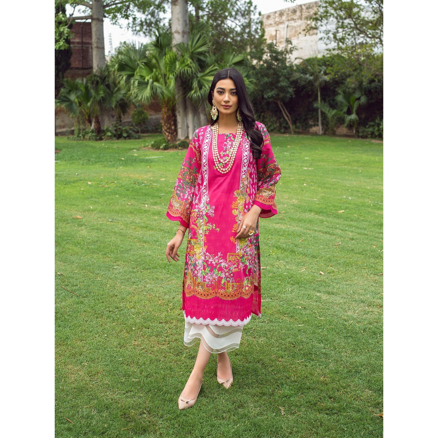NOORIE - B
