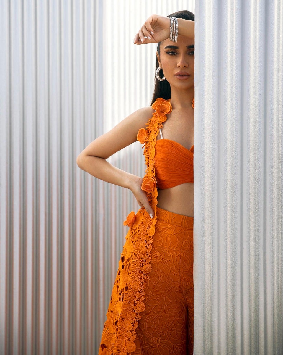 ORANGE CUTWORK